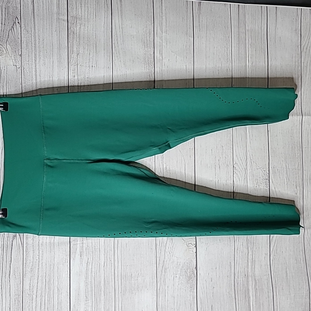 ZYIA Island Pine Chill Light n Tight RC 8-10